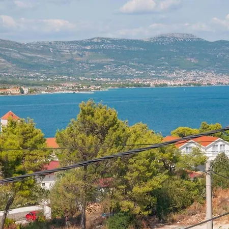 Boze - 100 M From Sea Τρογκίρ